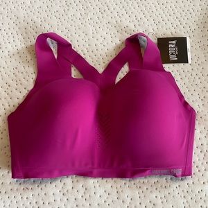 NWT Victoria’s Secret Sports Bra